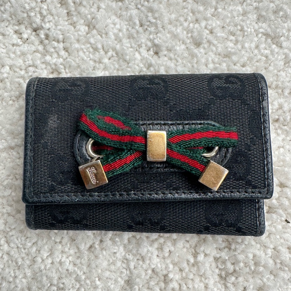 Authentic Gucci Key Holder